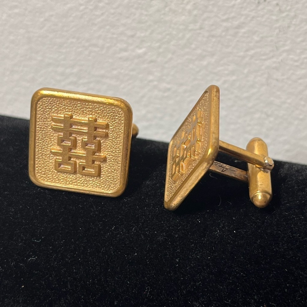 Vintage DOUBLE HAPPINESS Gold Cufflinks